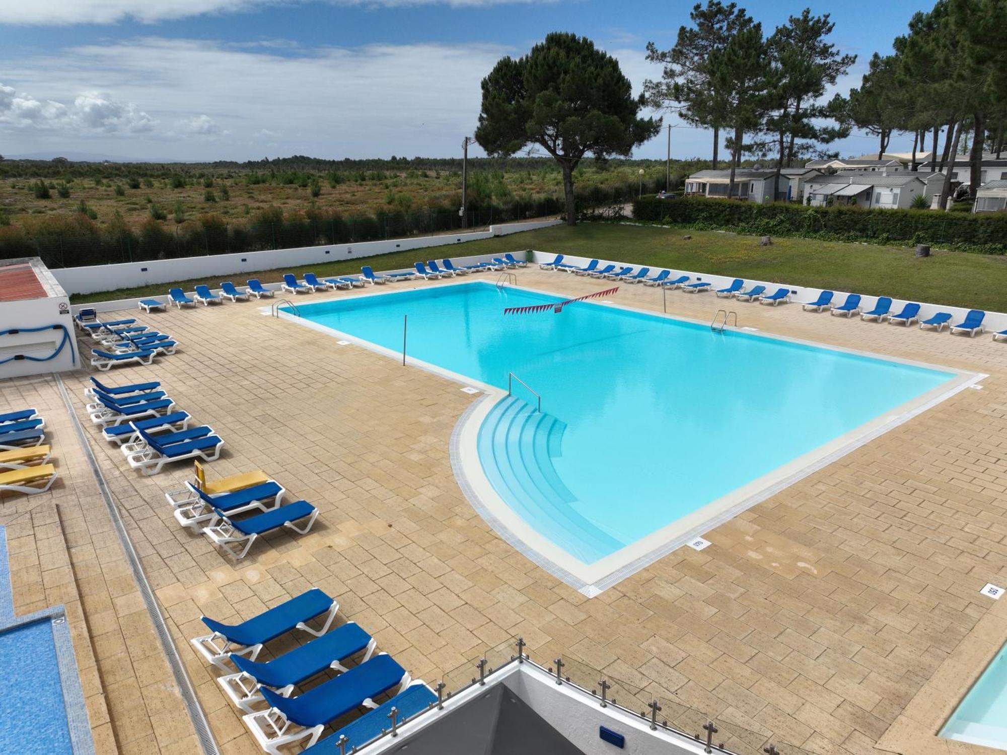 Parque De Campismo Orbitur Sitava Milfontes Hotel Malhadinhas Luaran gambar
