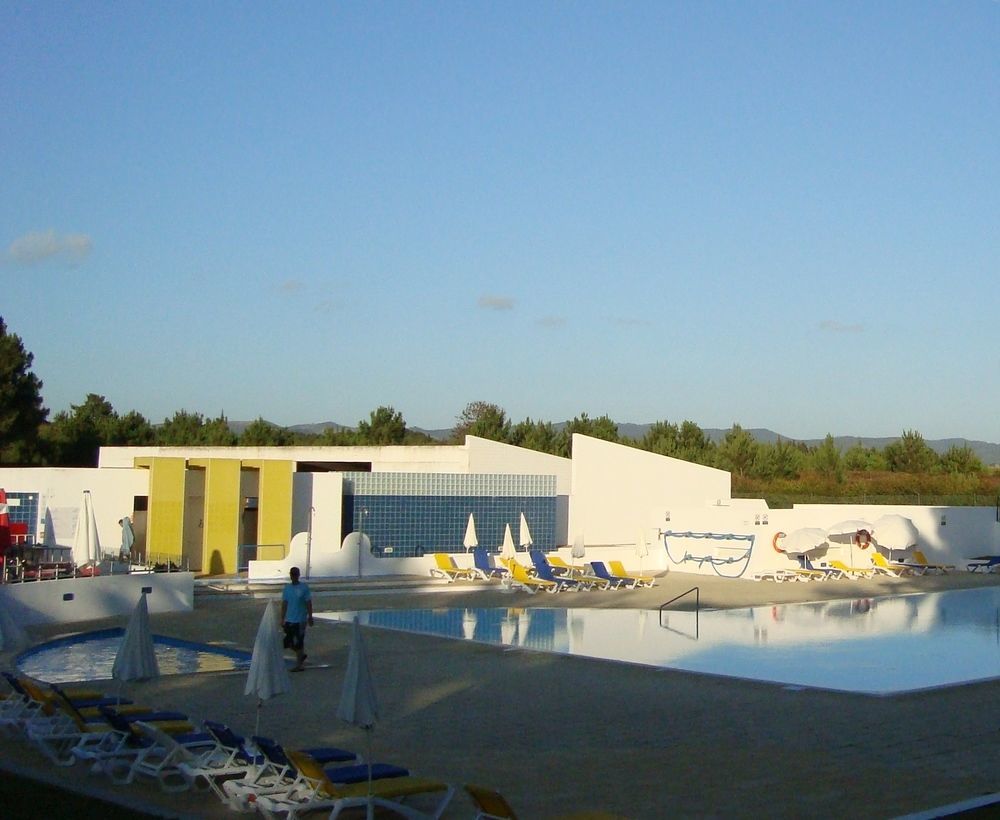 Parque De Campismo Orbitur Sitava Milfontes Hotel Malhadinhas Luaran gambar