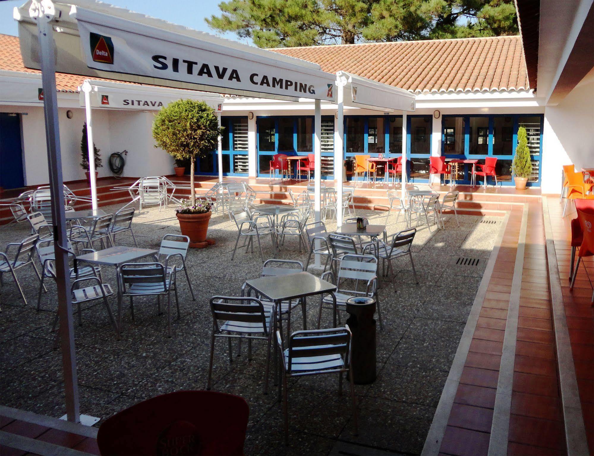 Parque De Campismo Orbitur Sitava Milfontes Hotel Malhadinhas Luaran gambar