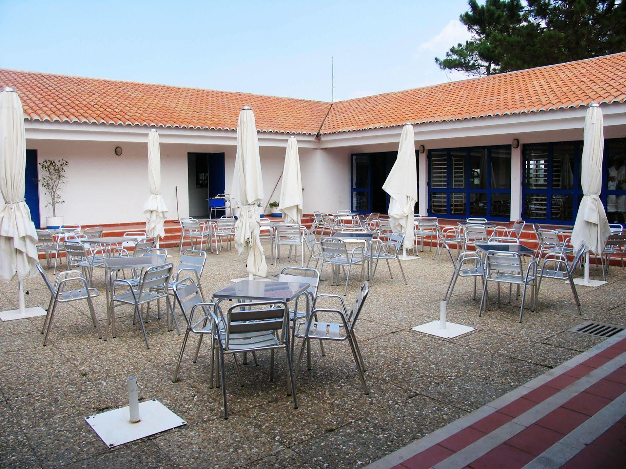 Parque De Campismo Orbitur Sitava Milfontes Hotel Malhadinhas Luaran gambar